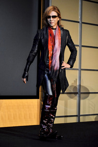 Pressekonferenz mi Yoshiki in Tokio