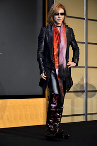 Pressekonferenz mi Yoshiki in Tokio