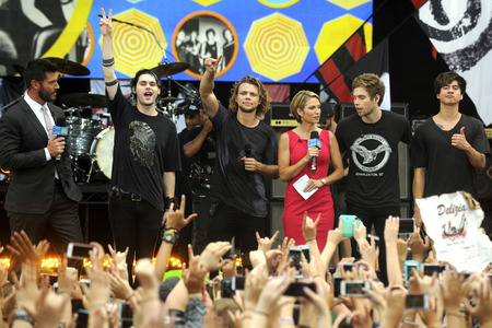 5 Seconds of Summer in der ABC-Show 'Good Morning America' in New York