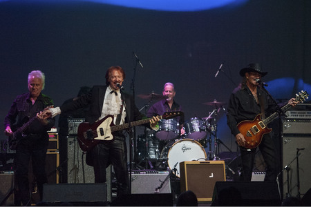 Charity Konzert 'All Along the Moontower' inn Austin