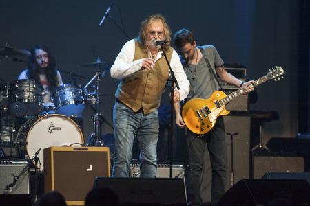 Charity Konzert 'All Along the Moontower' inn Austin