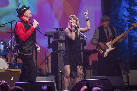 Charity Konzert 'All Along the Moontower' inn Austin