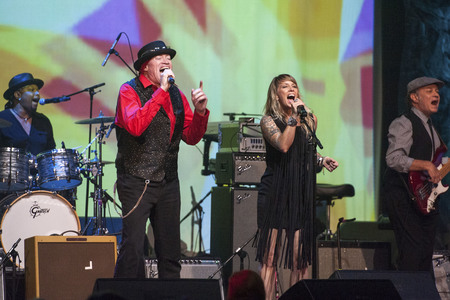 Charity Konzert 'All Along the Moontower' inn Austin