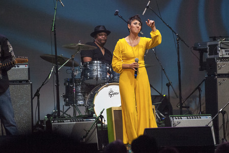 Charity Konzert 'All Along the Moontower' inn Austin