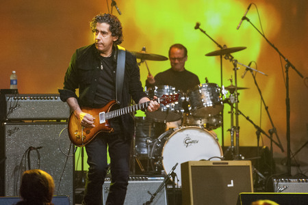 Charity Konzert 'All Along the Moontower' inn Austin