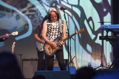 Charity Konzert 'All Along the Moontower' inn Austin