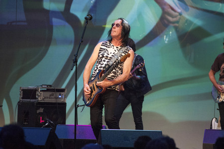 Charity Konzert 'All Along the Moontower' inn Austin