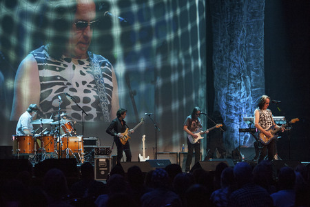 Charity Konzert 'All Along the Moontower' inn Austin