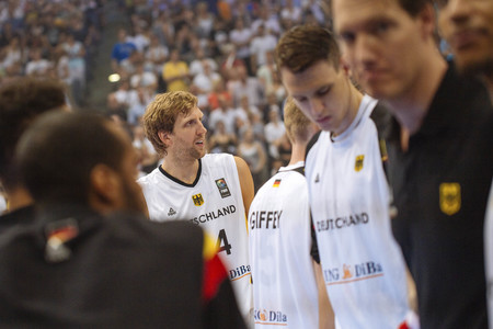 Basketball EM-Testspiel Deutschland gegen Frankreich in Köln
