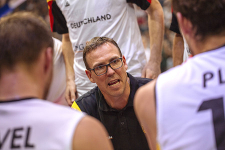 Basketball EM-Testspiel Deutschland gegen Frankreich in Köln