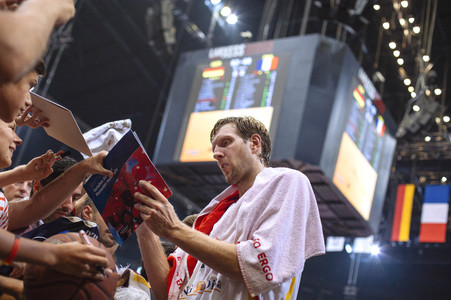 Basketball EM-Testspiel Deutschland gegen Frankreich in Köln