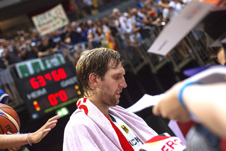 Basketball EM-Testspiel Deutschland gegen Frankreich in Köln