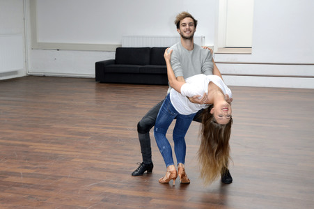 Joelina Drews und Marc Aurel Zeeb trainieren für 'Stepping Out' in Köln
