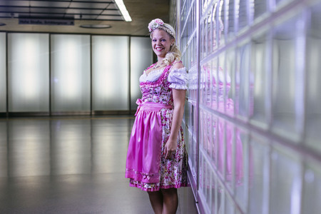 Foto-Shooting mit Models zum Thema 'Oktoberfest' und 'Dirndl' in Köln