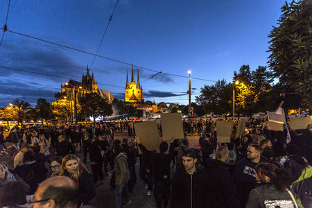 Demonstration gegen das Konzert von Xavier Naidoo in Erfurt