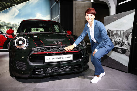 Erster Pressetag auf der IAA 2015 in Frankfurt
