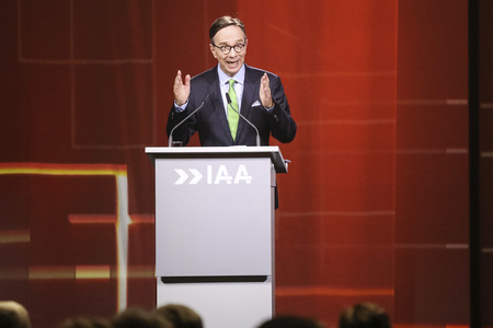 Eröffnungsfeier der 66. IAA Pkw auf der Messe Frankfurt mit mehr als 1.000 hochrangigen Gästen aus Politik, Wirtschaft und Gesellschaft.