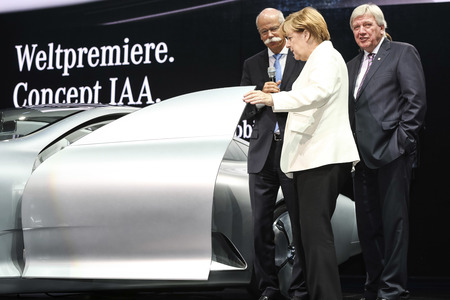 Eröffnungsrundgang auf der IAA in Frankfurt