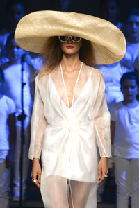 Duyos Fashion Show, Mercedes-Benz Fashion Week Madrid