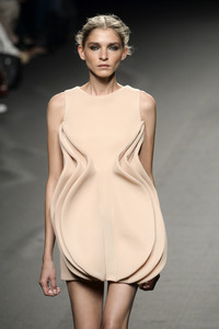 Amaya Arzuaga Fashion Show, Mercedes-Benz Fashion Week Madrid