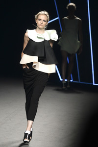 Amaya Arzuaga Fashion Show, Mercedes-Benz Fashion Week Madrid