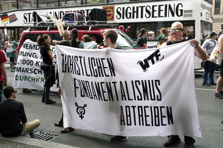 Demo gegen den Marsch für das Leben in Berlin