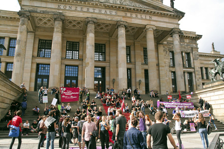 Demo gegen den Marsch für das Leben in Berlin