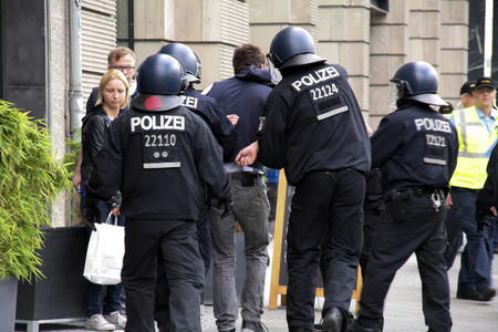 Demo gegen den Marsch für das Leben in Berlin