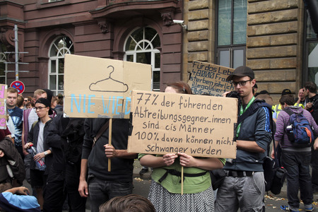Demo gegen den Marsch für das Leben in Berlin