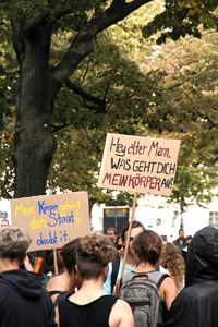 Demo gegen den Marsch für das Leben in Berlin