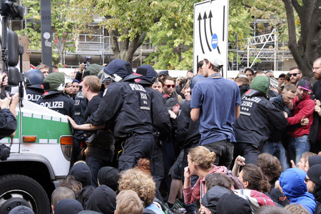 Demo gegen den Marsch für das Leben in Berlin