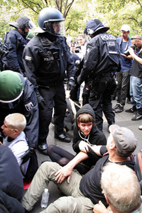 Demo gegen den Marsch für das Leben in Berlin