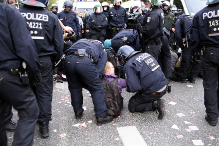 Demo gegen den Marsch für das Leben in Berlin