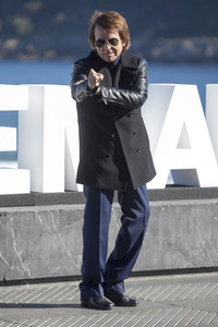 'Mi gran noche' Photocall, San Sebastian Film Festival 2015