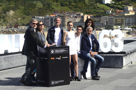 'Eva no duerme' Photocall, San Sebastian Film Festival 2015