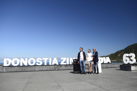 'Eva no duerme' Photocall, San Sebastian Film Festival 2015