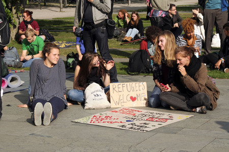'Refugees Welcome - Solidarität muss praktisch werden!' Demo