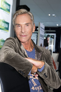 Autogrammstunde mit Wolfgang Joop in Berlin