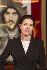 Premiere der Mini-Serie 'Weinberg' in Köln