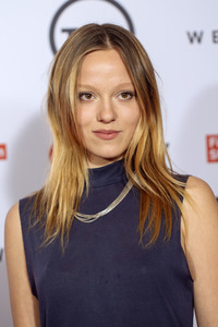 Premiere der Mini-Serie 'Weinberg' in Köln