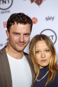 Premiere der Mini-Serie 'Weinberg' in Köln
