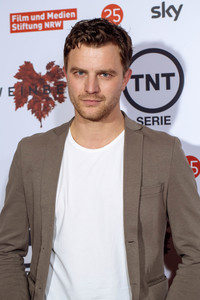 Premiere der Mini-Serie 'Weinberg' in Köln