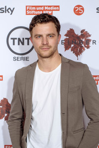 Premiere der Mini-Serie 'Weinberg' in Köln