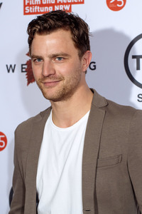 Premiere der Mini-Serie 'Weinberg' in Köln
