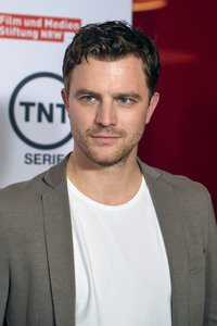 Premiere der Mini-Serie 'Weinberg' in Köln