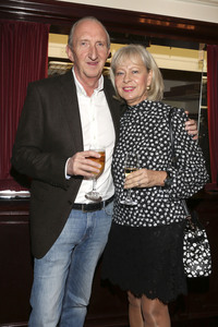 Premiere der Spielzeit 2015 im Hansa Theater Hamburg