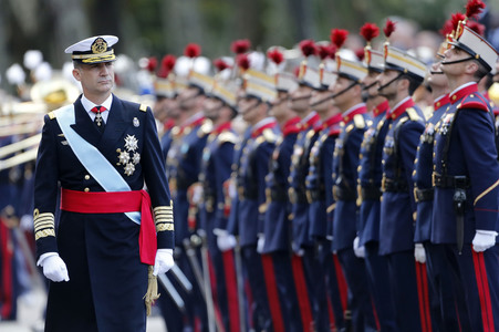 Militärparade zum spanischen Nationalfeiertag in Madrid