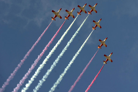 Militärparade zum spanischen Nationalfeiertag in Madrid