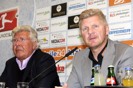 Pressekonferenz SC Paderborn mit Stefan Effenberg