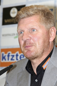 Pressekonferenz SC Paderborn mit Stefan Effenberg